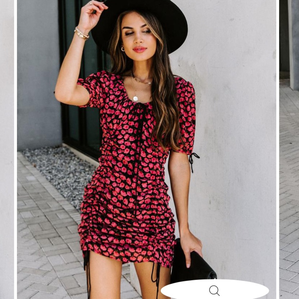 BNWT Ruched floral mini dress by VICI